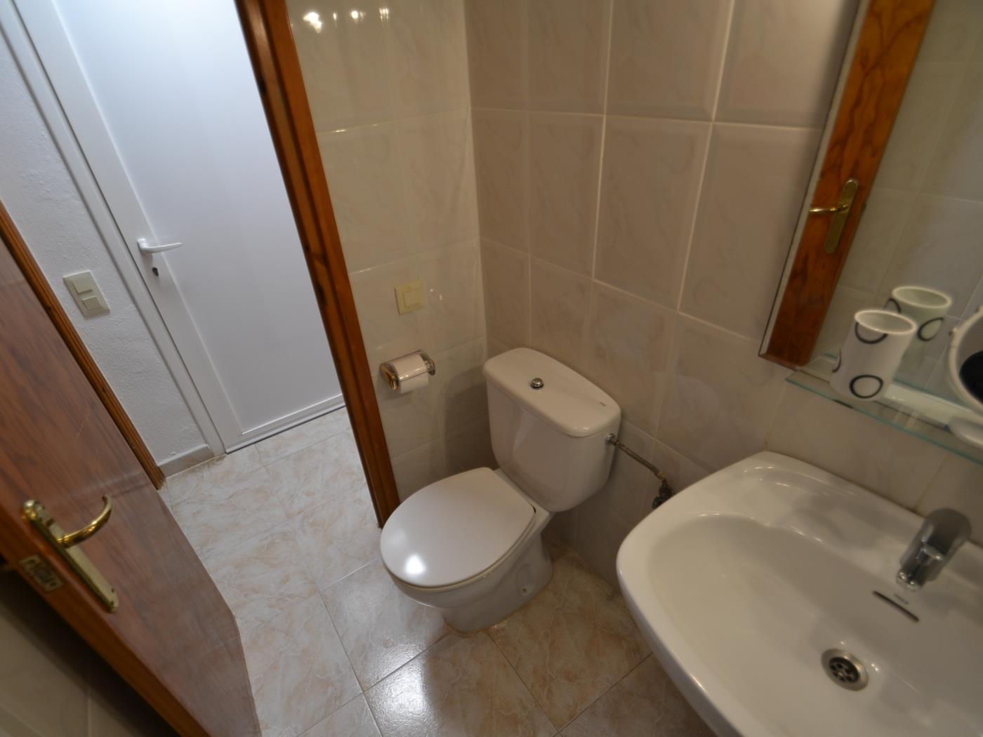 Casa Carolin 13 con piscina comunitaria en Riumar Deltebre