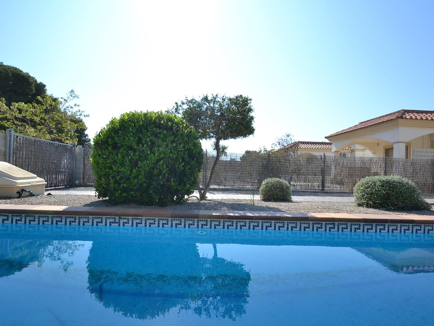 Casa Oceana with privat pool in Riumar Deltebre