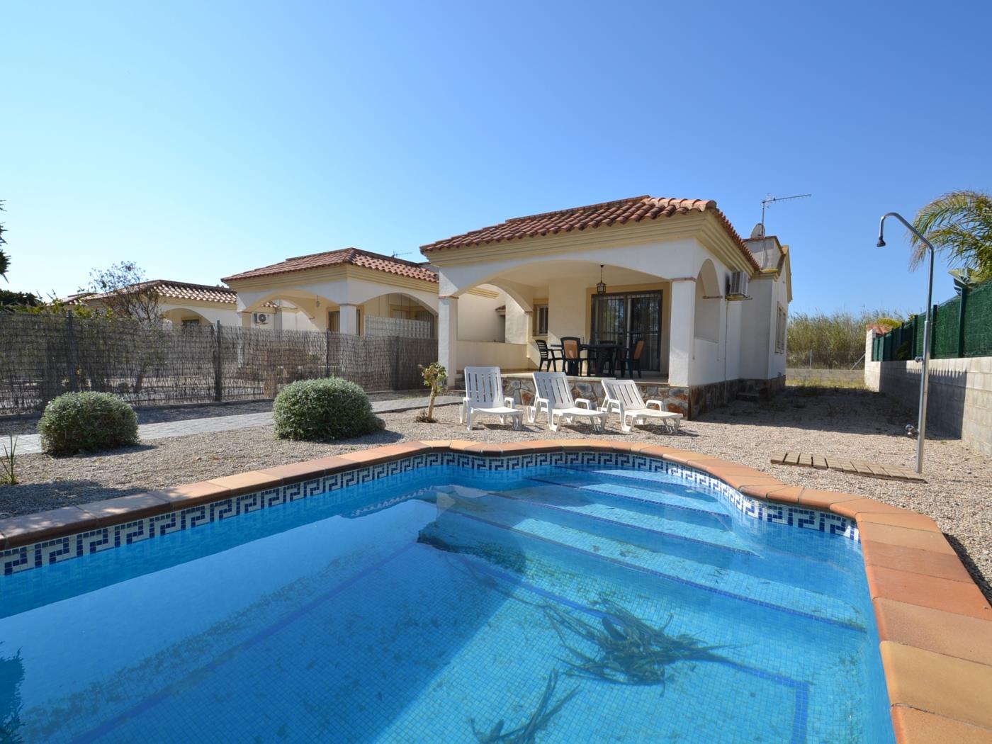 Casa Oceana amb piscina privada a Riumar Deltebre