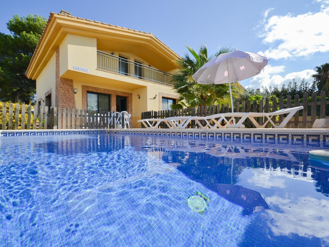 Casa Flamingo amb piscina privada a Riumar Deltebre