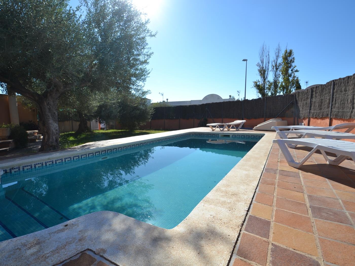 Casa Jasmin 1 con piscina privada en Riumar Deltebre