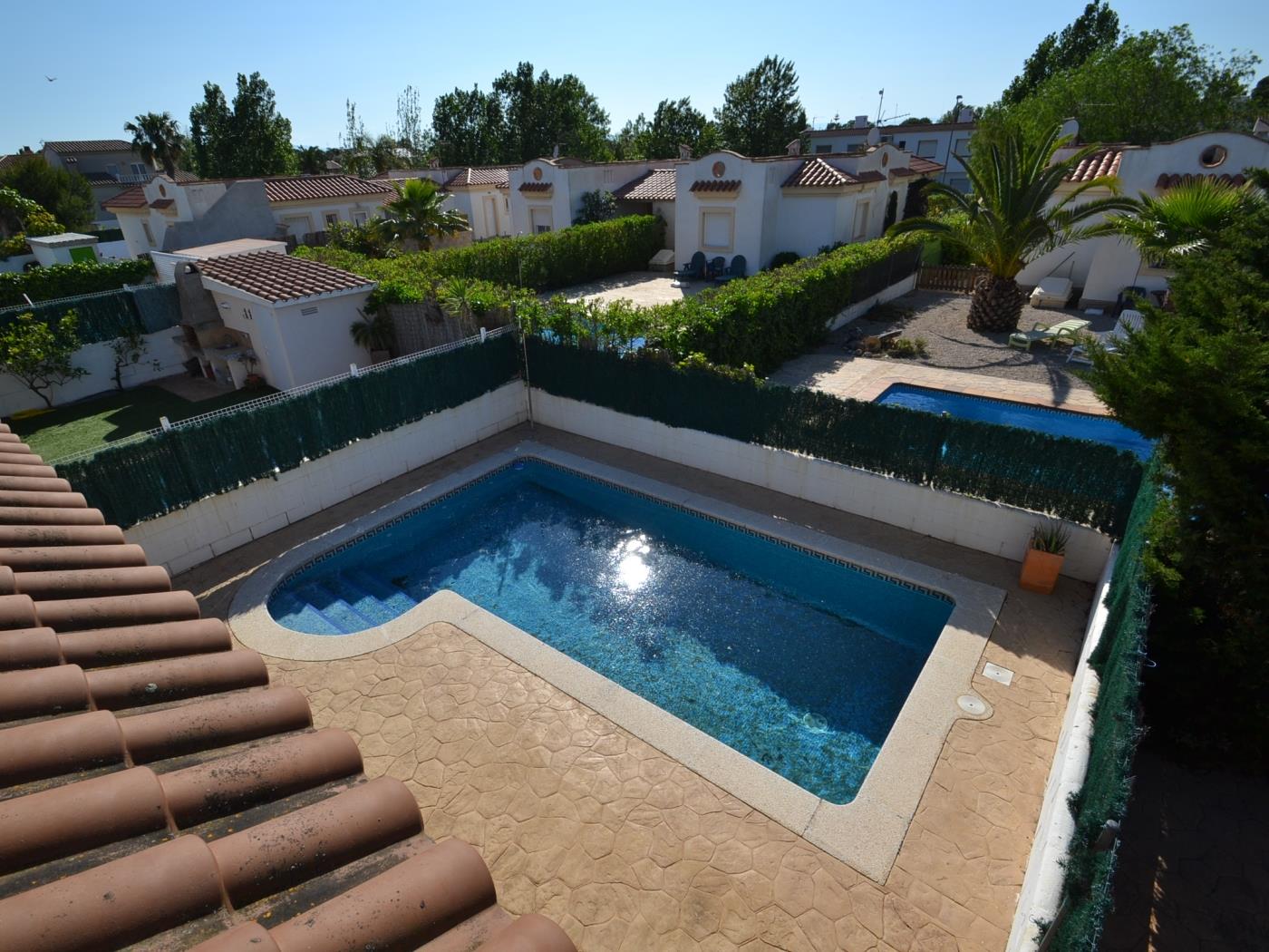 Casa Flamenc avec la piscine privée à Riumar Deltebre