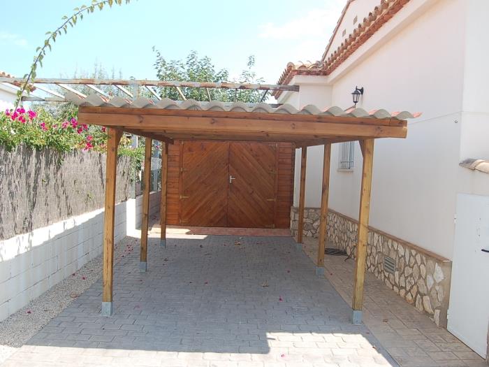 Casa Lorena mit Privatpool in Riumar Deltebre