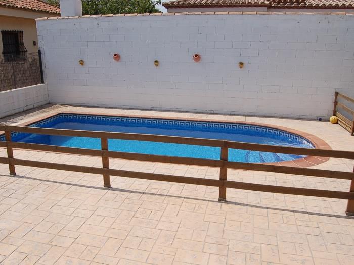 Casa Lorena con piscina privada en Riumar Deltebre