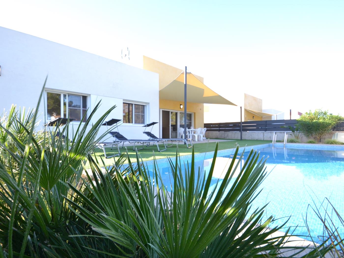 Casa Salines con piscina privada en Riumar Deltebre