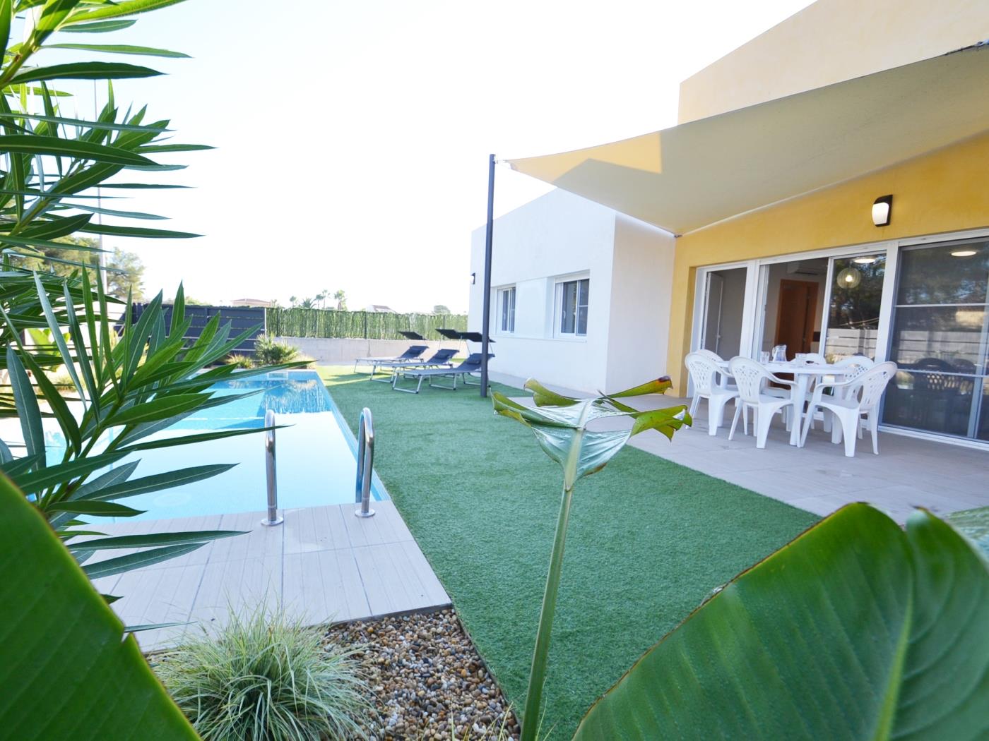 Casa Salines with privat pool in Riumar Deltebre