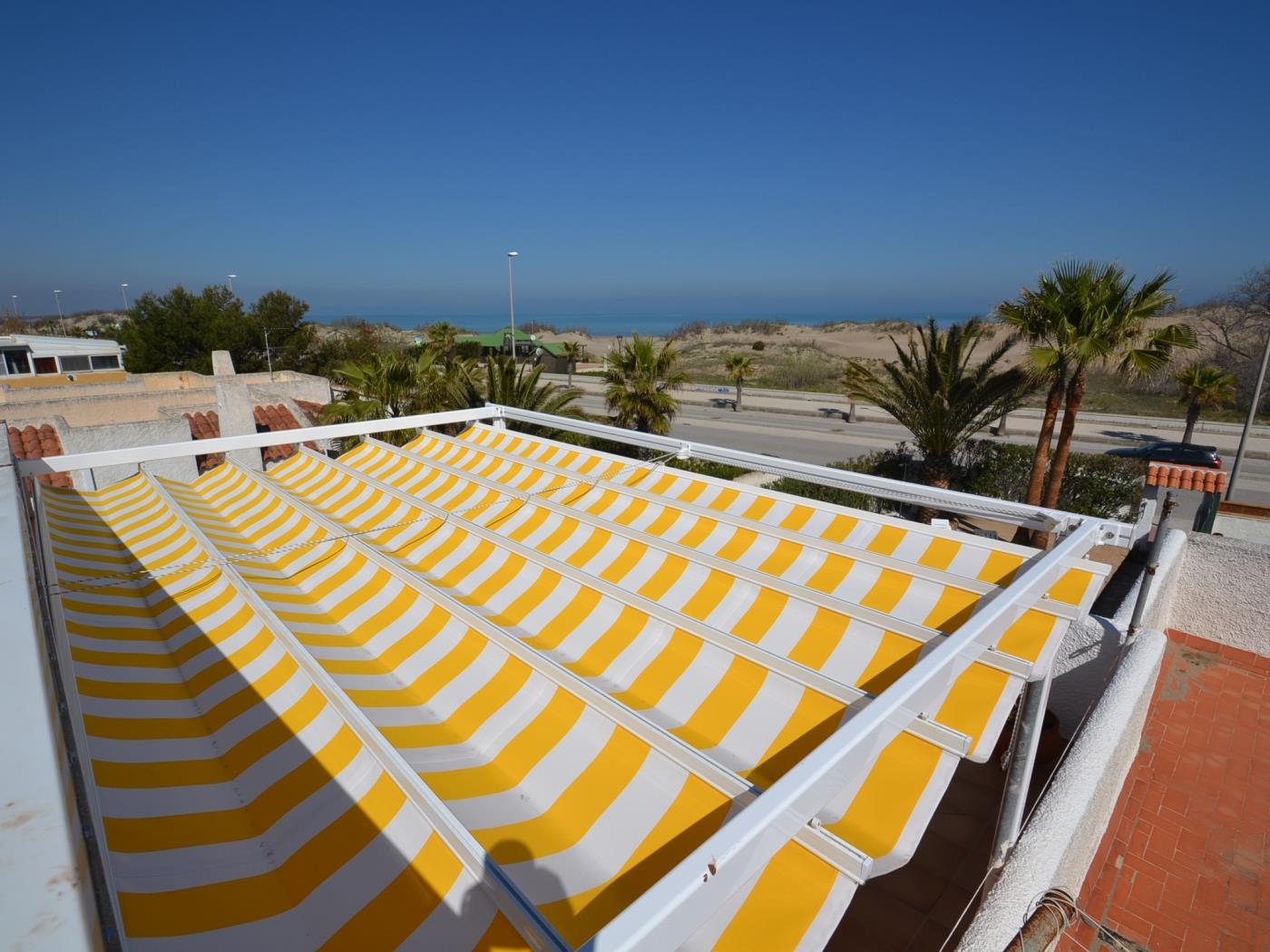 Casa Vista Mar/Les Dunes con piscina privada en Riumar Deltebre