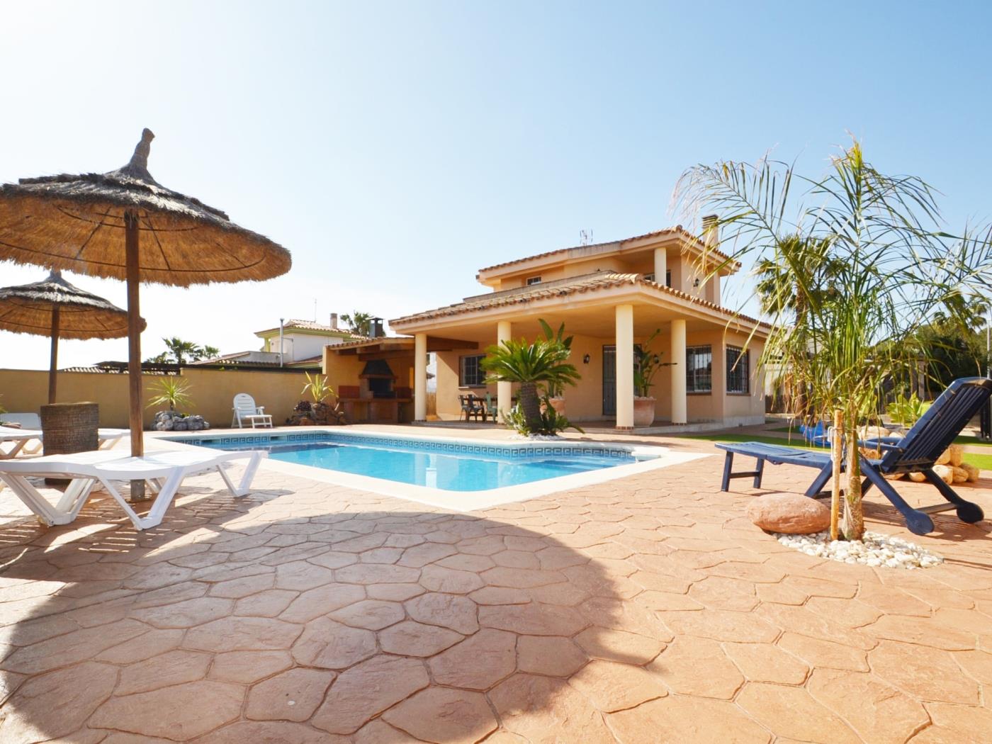 Casa Alvaro avec la piscine privée à Riumar Espagne à Riumar Deltebre