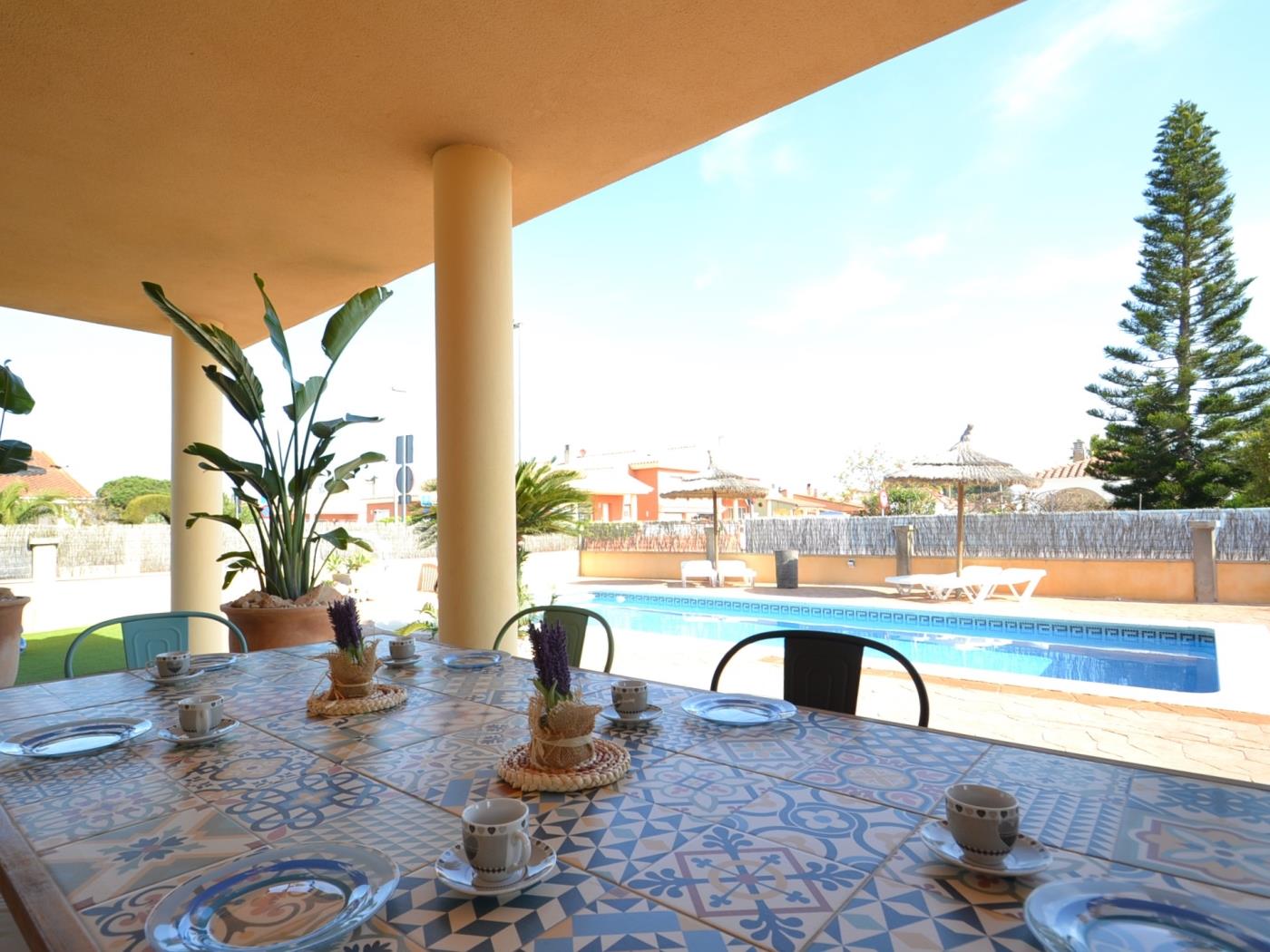 Casa Alvaro mit Privatpool in Riumar - Spanien in Riumar Deltebre