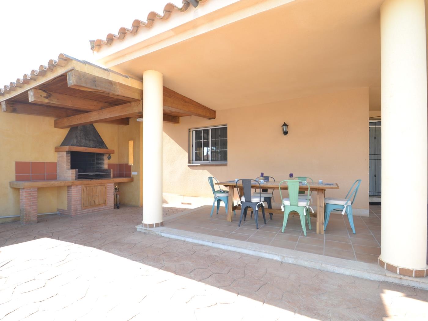 Casa Alvaro mit Privatpool in Riumar - Spanien in Riumar Deltebre