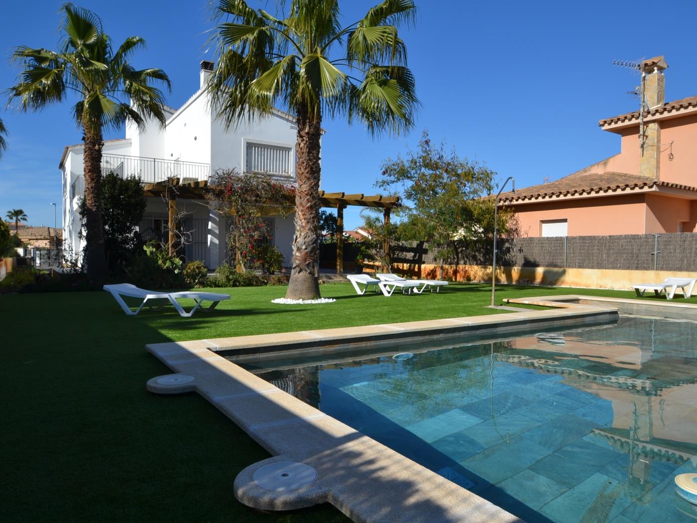 Casa Gallo with privat pool in Riumar Deltebre