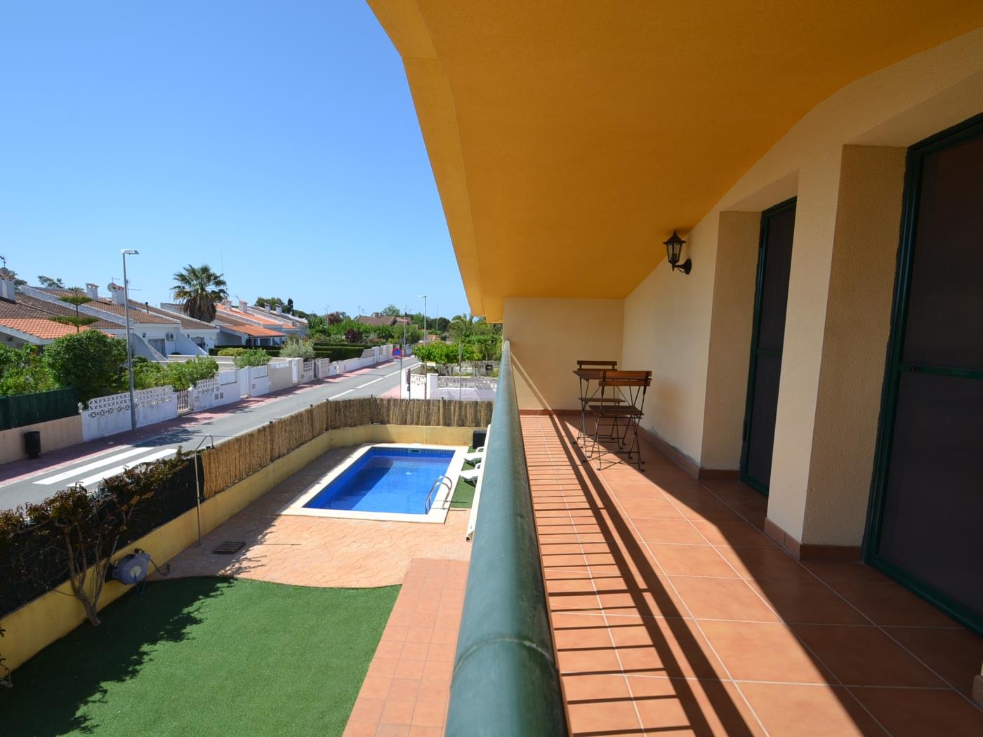 Villa Moreno para 8 personas con piscina privada en Riumar Deltebre