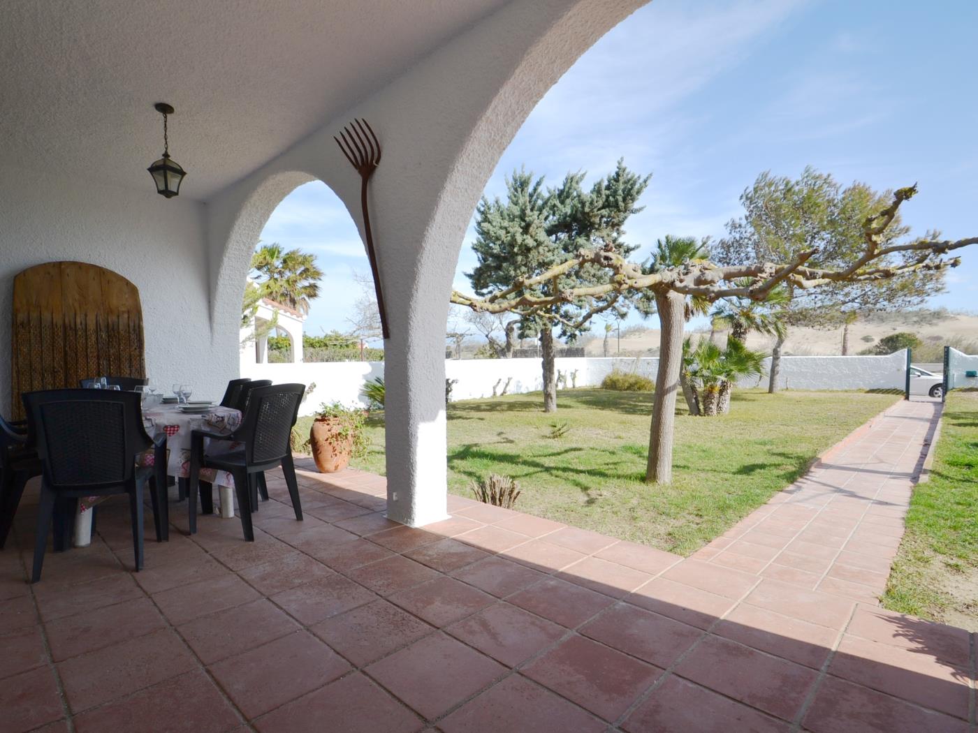 Villa Oasis with privat pool in Riumar Deltebre