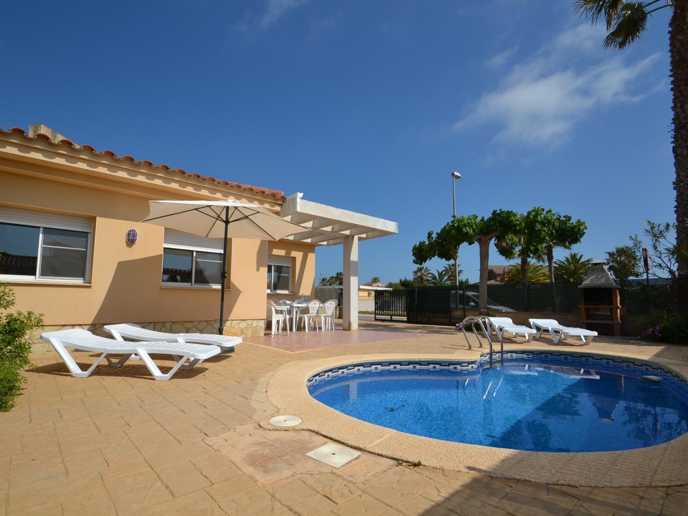 Casa Amor with privat pool in Riumar , Spain in Riumar Deltebre