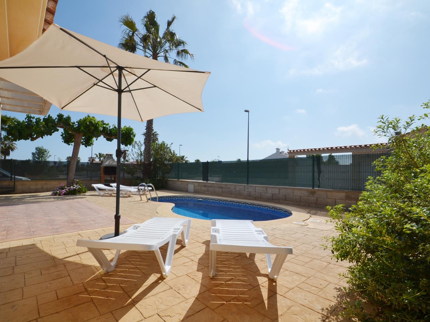 Casa Amor con piscina privada en Riumar , Costa Dorada en Riumar Deltebre