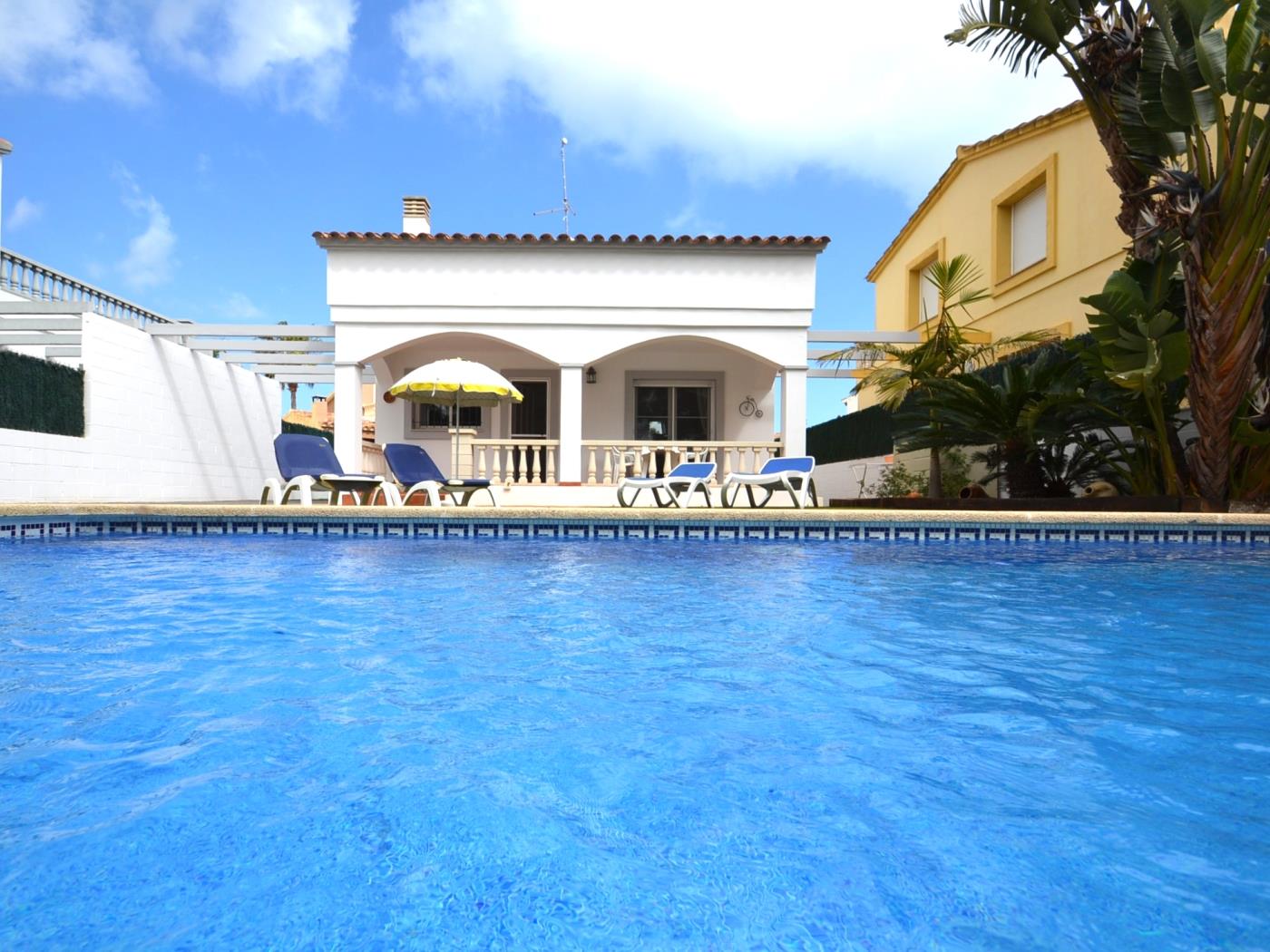 Casa Emma con piscina privada en Riumar Deltebre