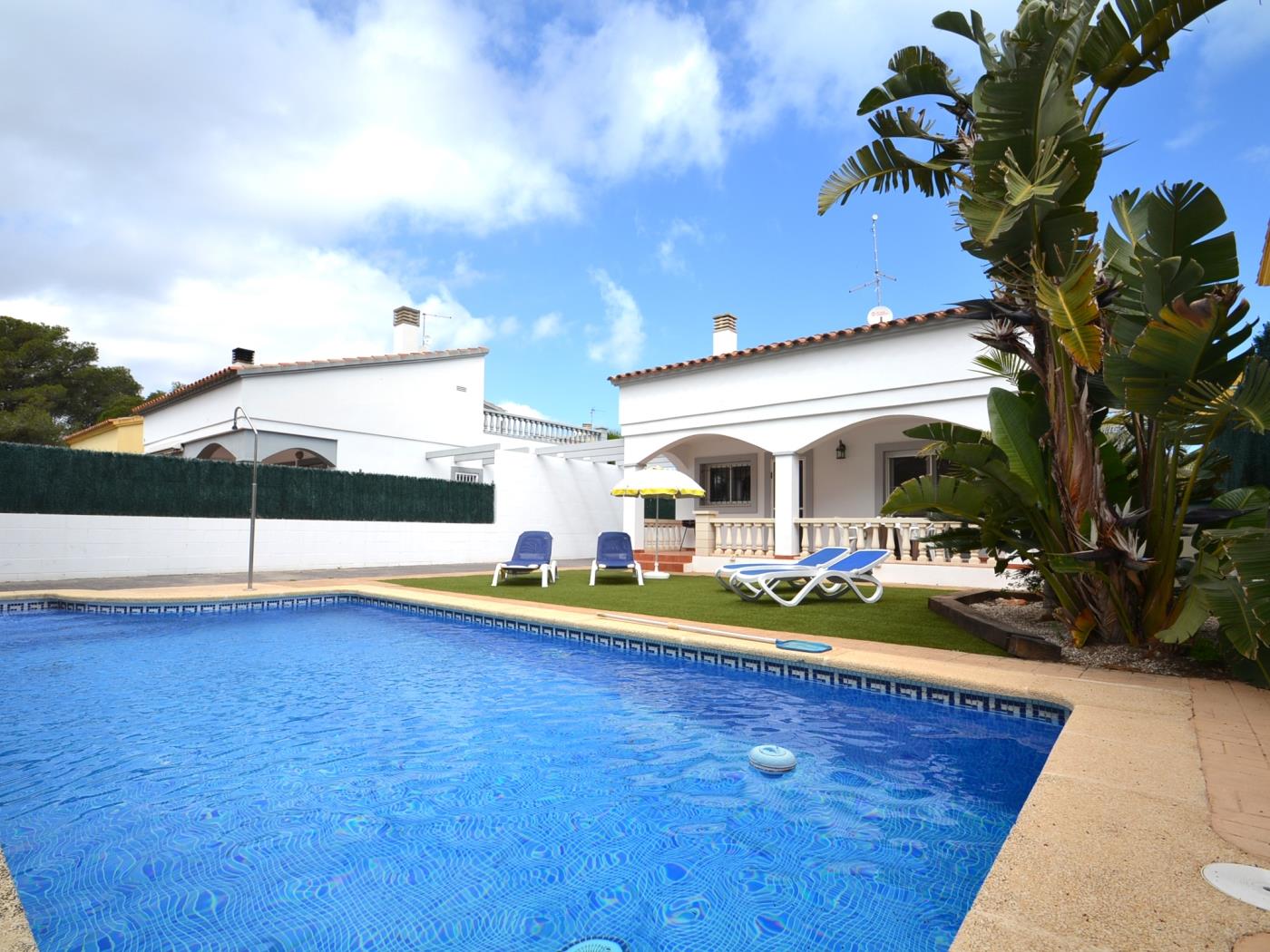 Casa Emma with the private pool in Riumar Deltebre