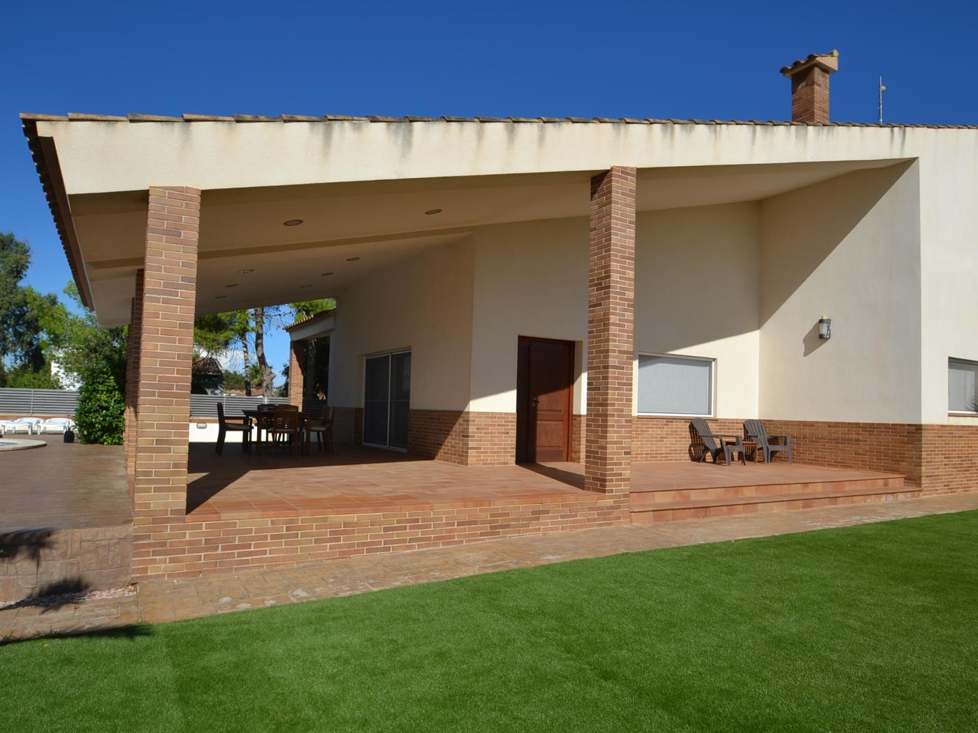 Villa Ventura with privat pool in Riumar-Deltebre