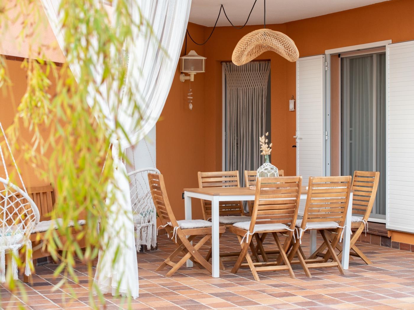 Casa Lo Garxal amb piscina privada a Riumar Deltebre