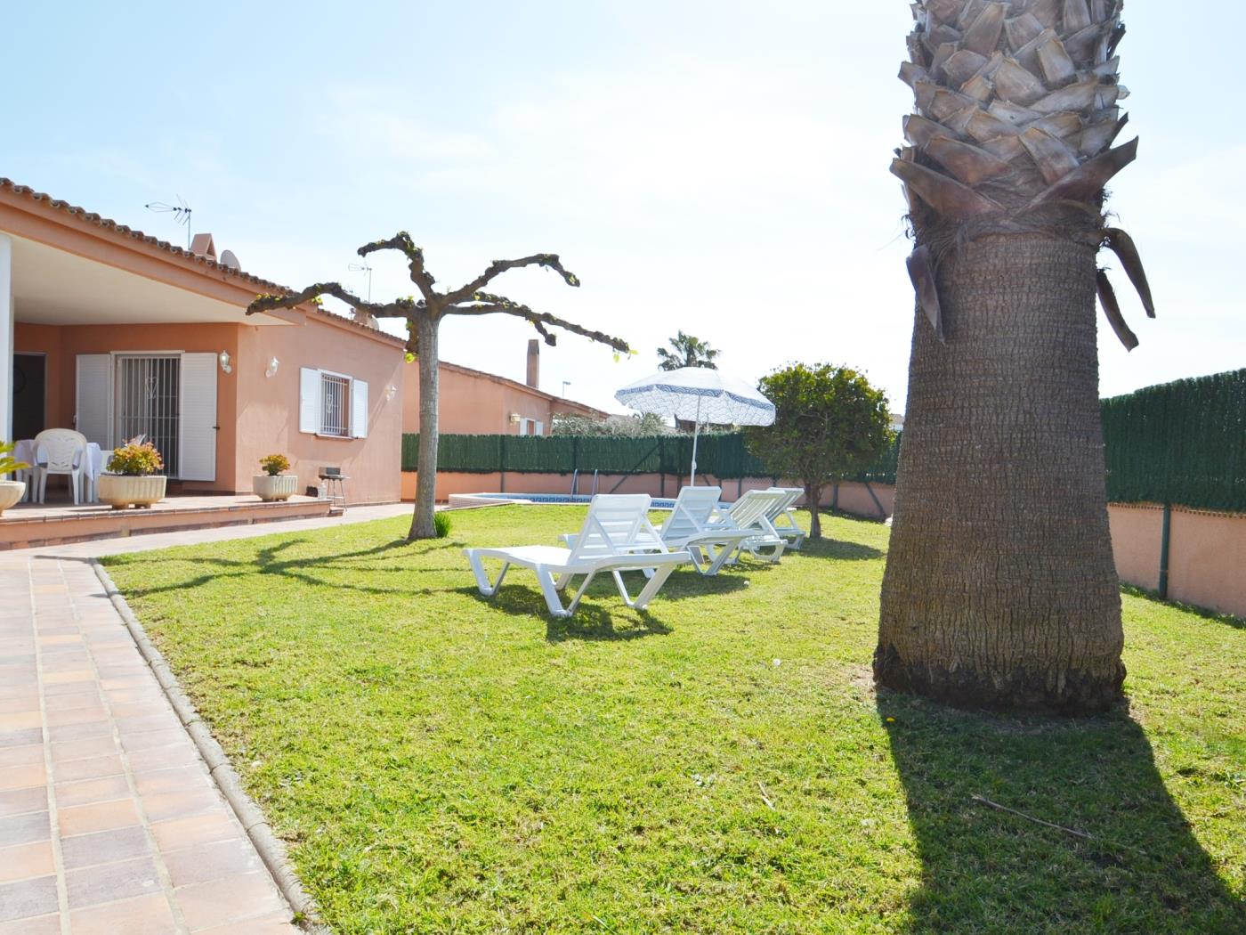 Casa Andrea con piscina privada en Riumar Deltebre