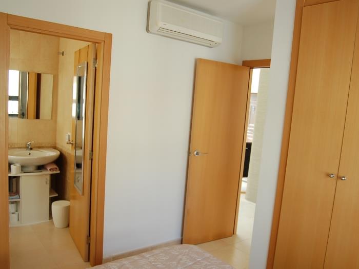 Casa Valencia con piscina privada para 6 personas ( sin apartamento) en Riumar Deltebre