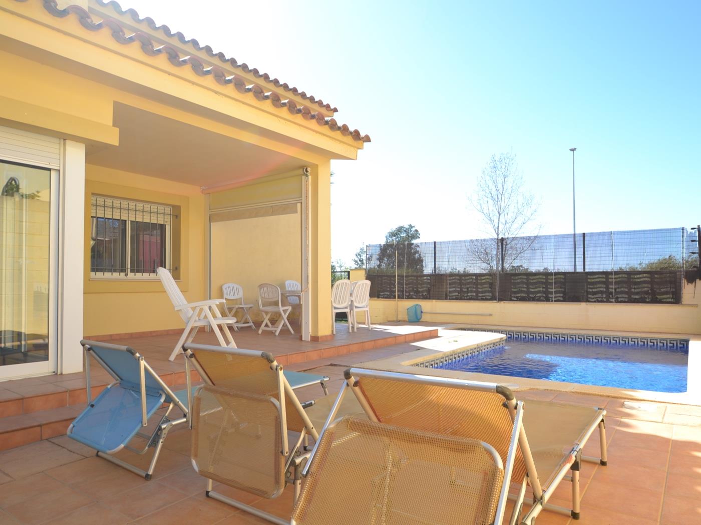 Casa Blaumar para 8-10 personas con piscina privada en Riumar Deltebre
