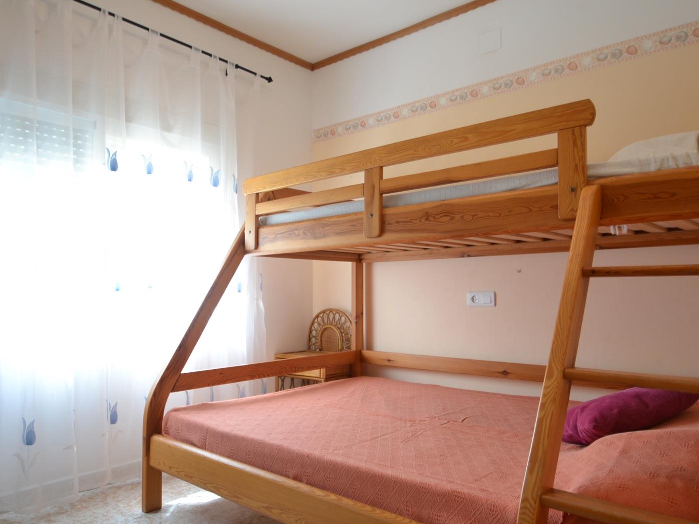 Casa Viva con piscina privada para 4/5 personas (sin apartamento) en Riumar Deltebre