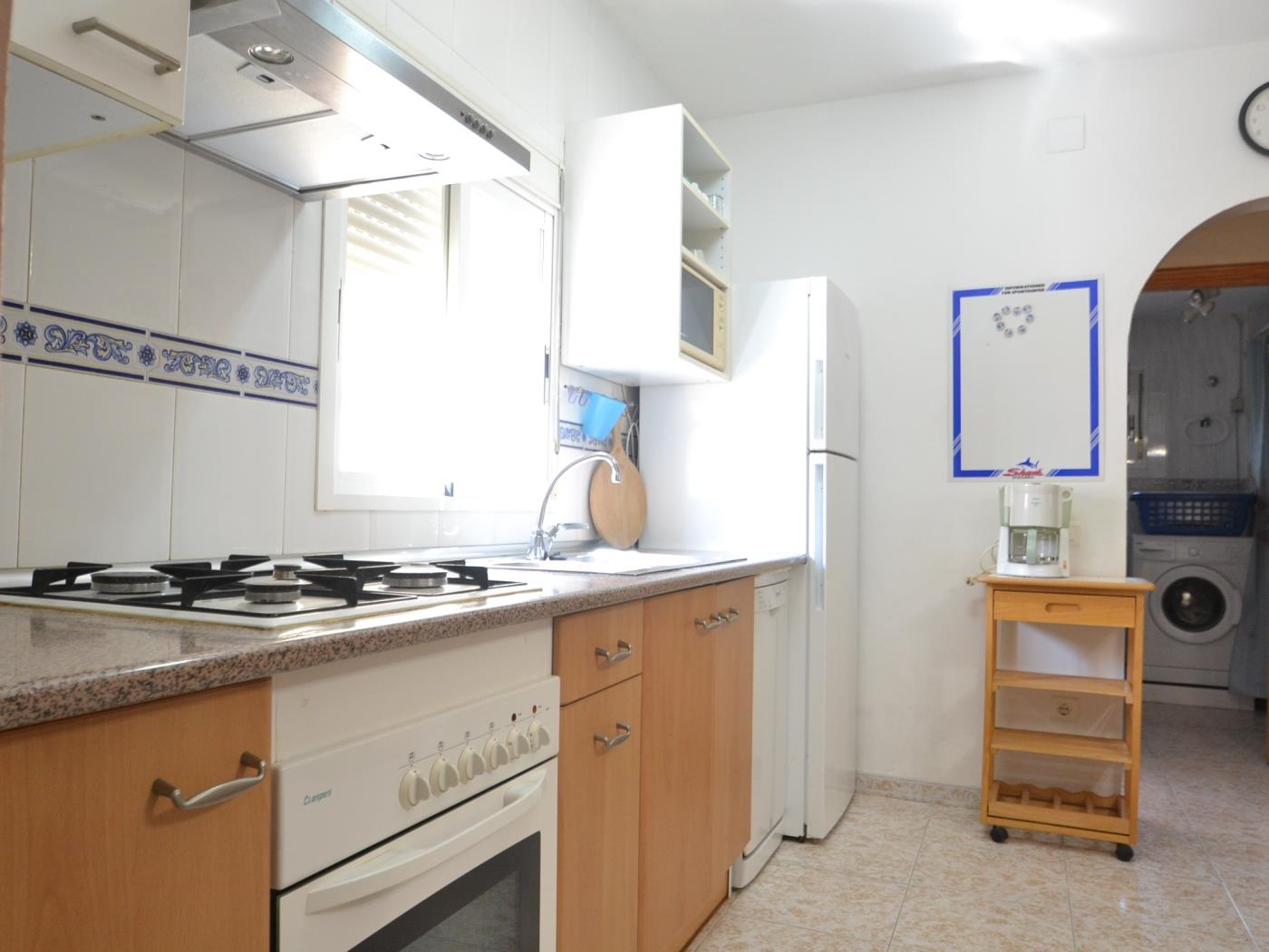 Casa Viva con piscina privada para 4/5 personas (sin apartamento) en Riumar Deltebre