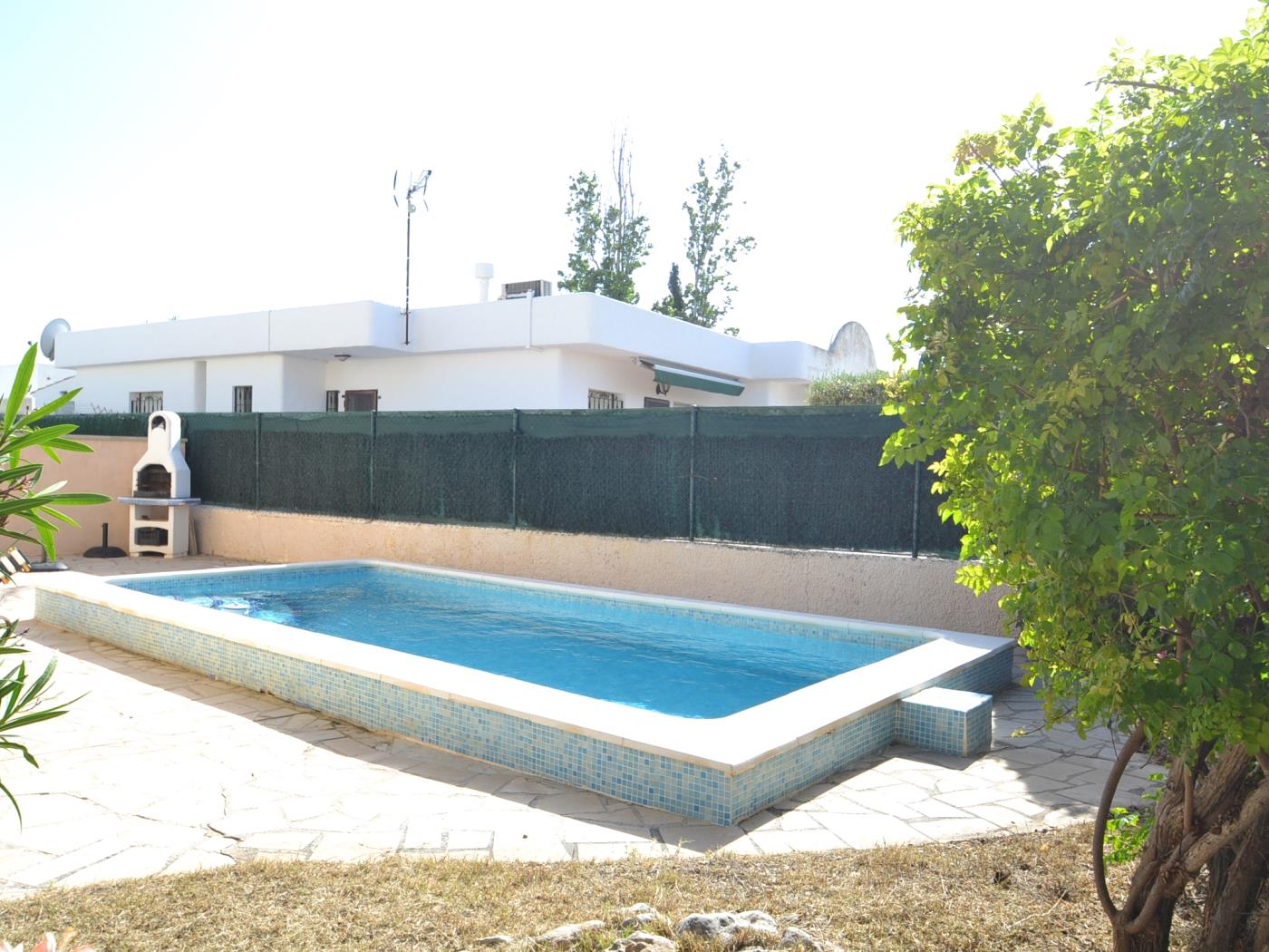 Casa Viva con piscina privada para 4/5 personas (sin apartamento) en Riumar Deltebre