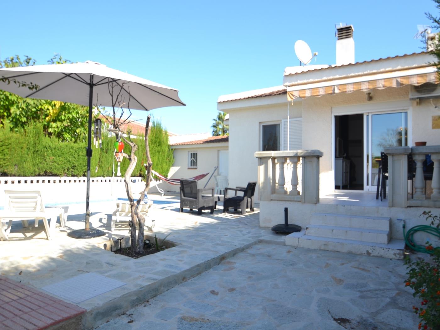 Casa Olivera con piscina privada en Riumar, Costa Dorada en RIUMAR-DELTEBRE