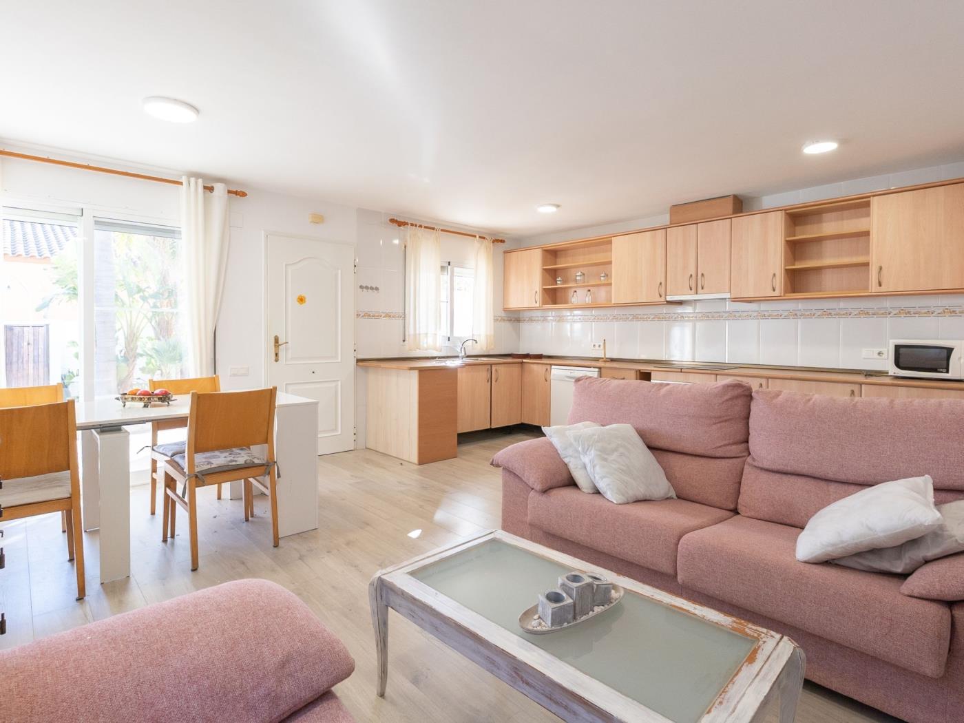 Casa Marquesa con piscina privada en Riumar Deltebre