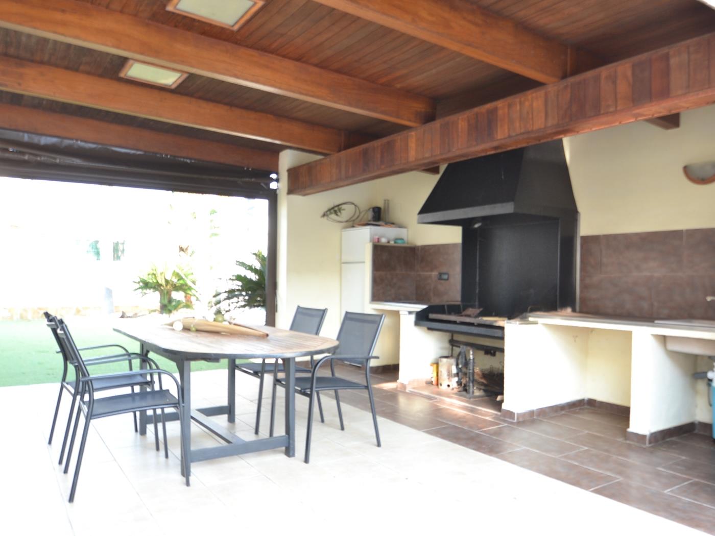 Casa Marquesa con piscina privada en Riumar Deltebre