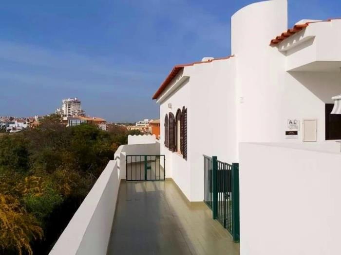 Areias Apartment | Oura Beach & BBQ & The Oura Strip Albufeira em Albufeira