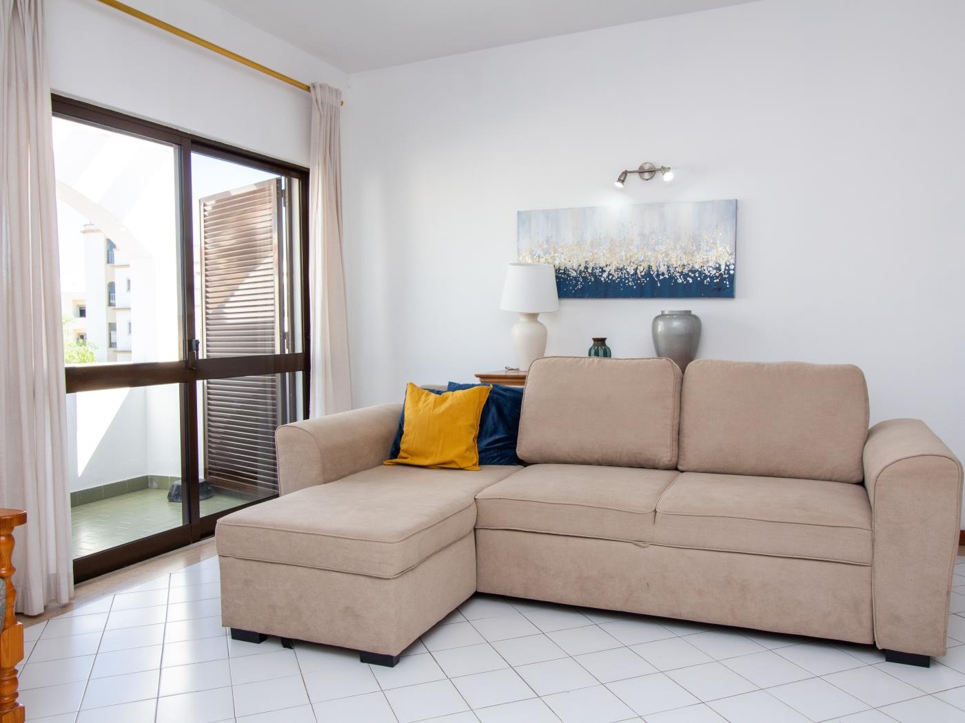 Areias Apartment | Oura Beach & BBQ & The Oura Strip Albufeira em Albufeira