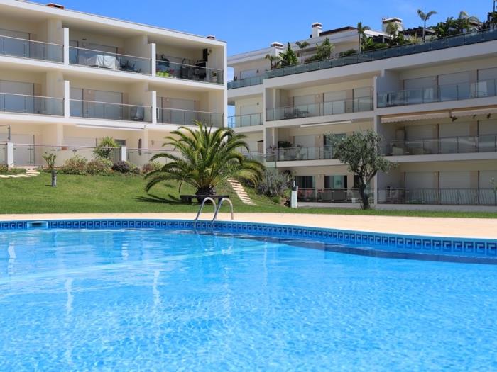 Happiness Apartment | Tennis Court & Pool & Albufeira in Albufeira