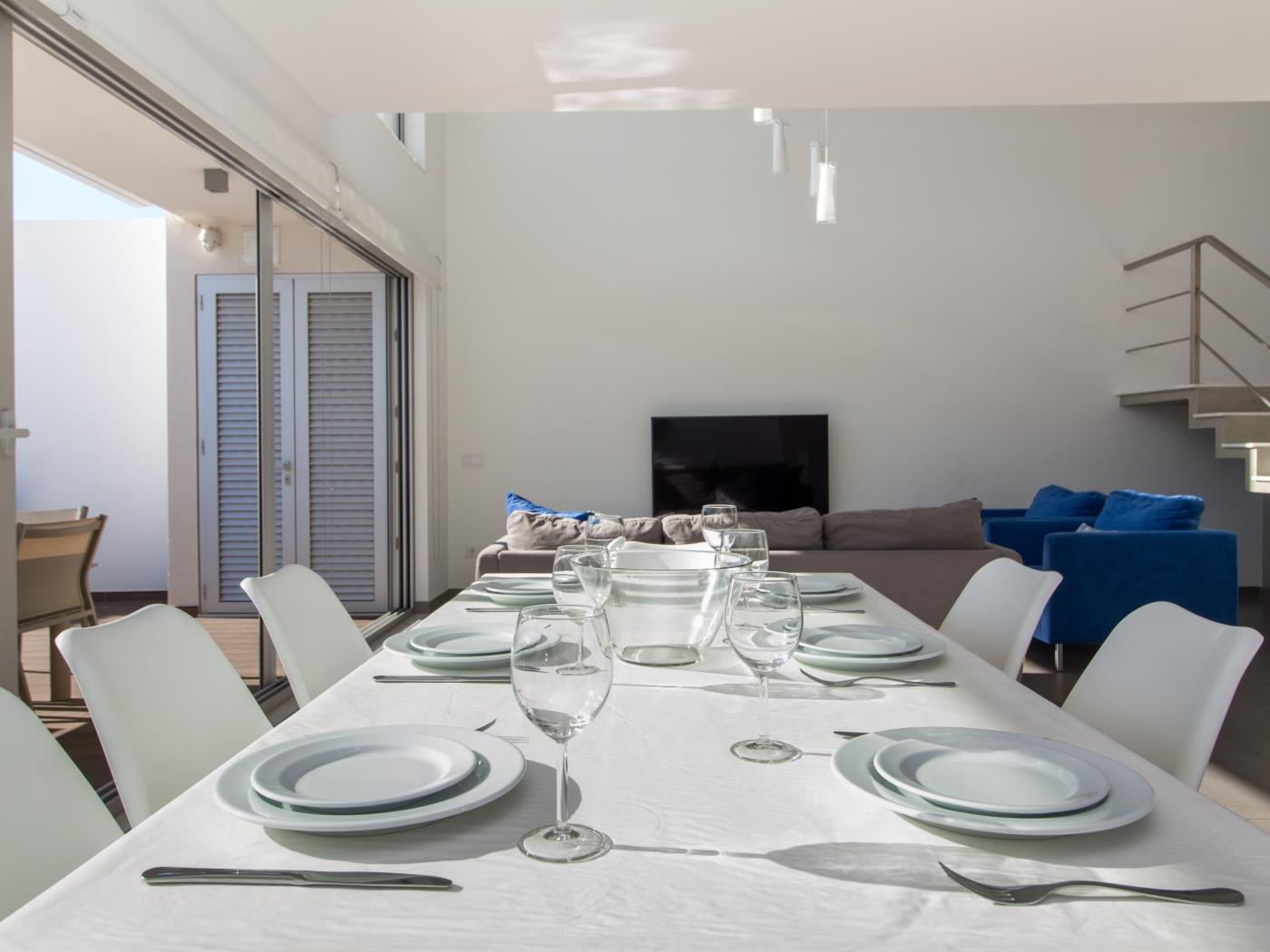 Luxury House | Privat Heated Pool & Ecologic & BBQ & Privacy & Albufeira em Albufeira