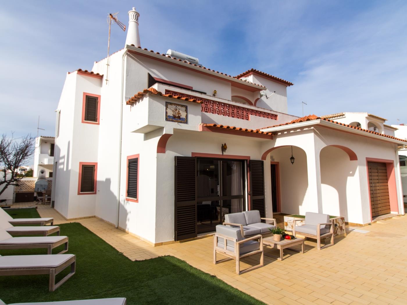 Villa Bel Mar | Privat Pool & Sea View & Galé Beach in Albufeira