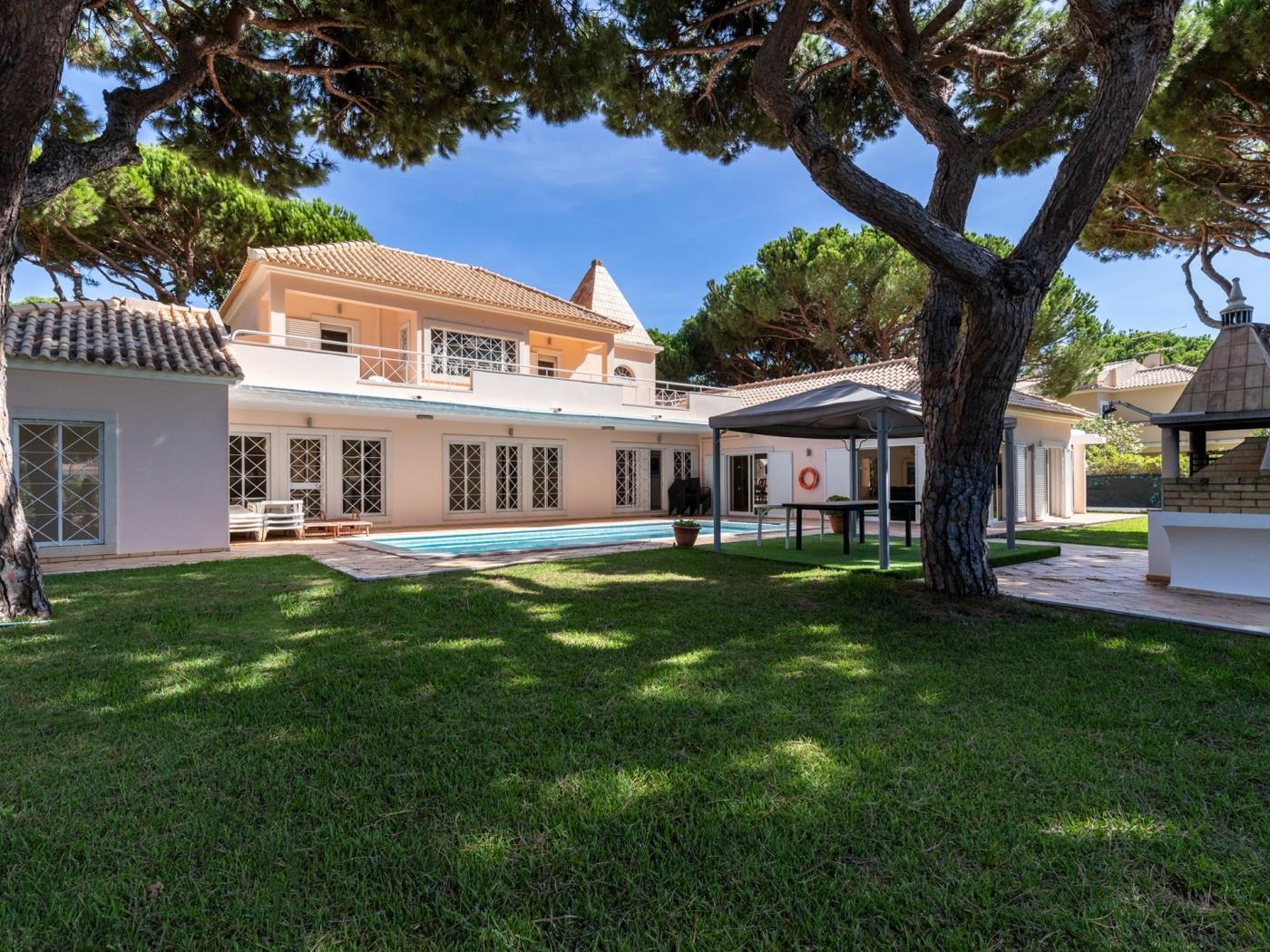 Vilamoura Golf Mansion | Privat Heated Pool & Games Room & Golf em Quarteira