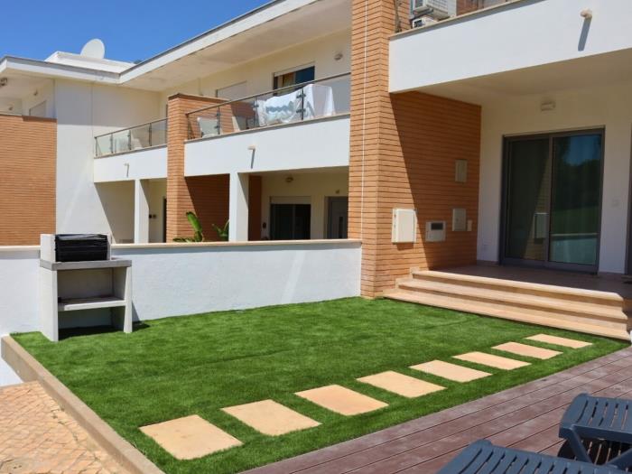 White House | Pool View & Private Garden em Albufeira