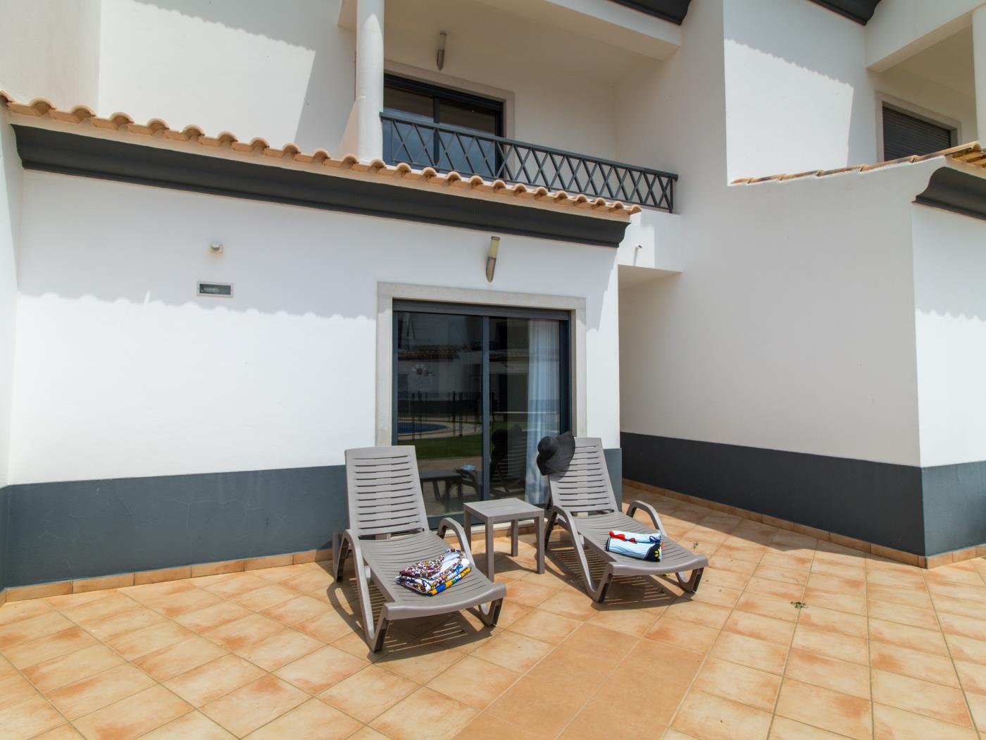 Magnólia O House | Pool View & Privat Garden & Garage à Albufeira