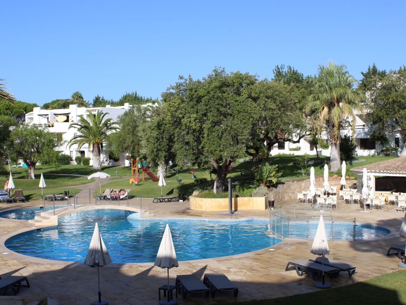 Estima Golf House Apartment| Luxurious & 6 Pools & Golf & Tennis in Albufeira