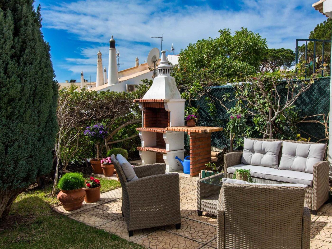 Algarve Sun House | Pool & BBQ & Privat Garden en Albufeira