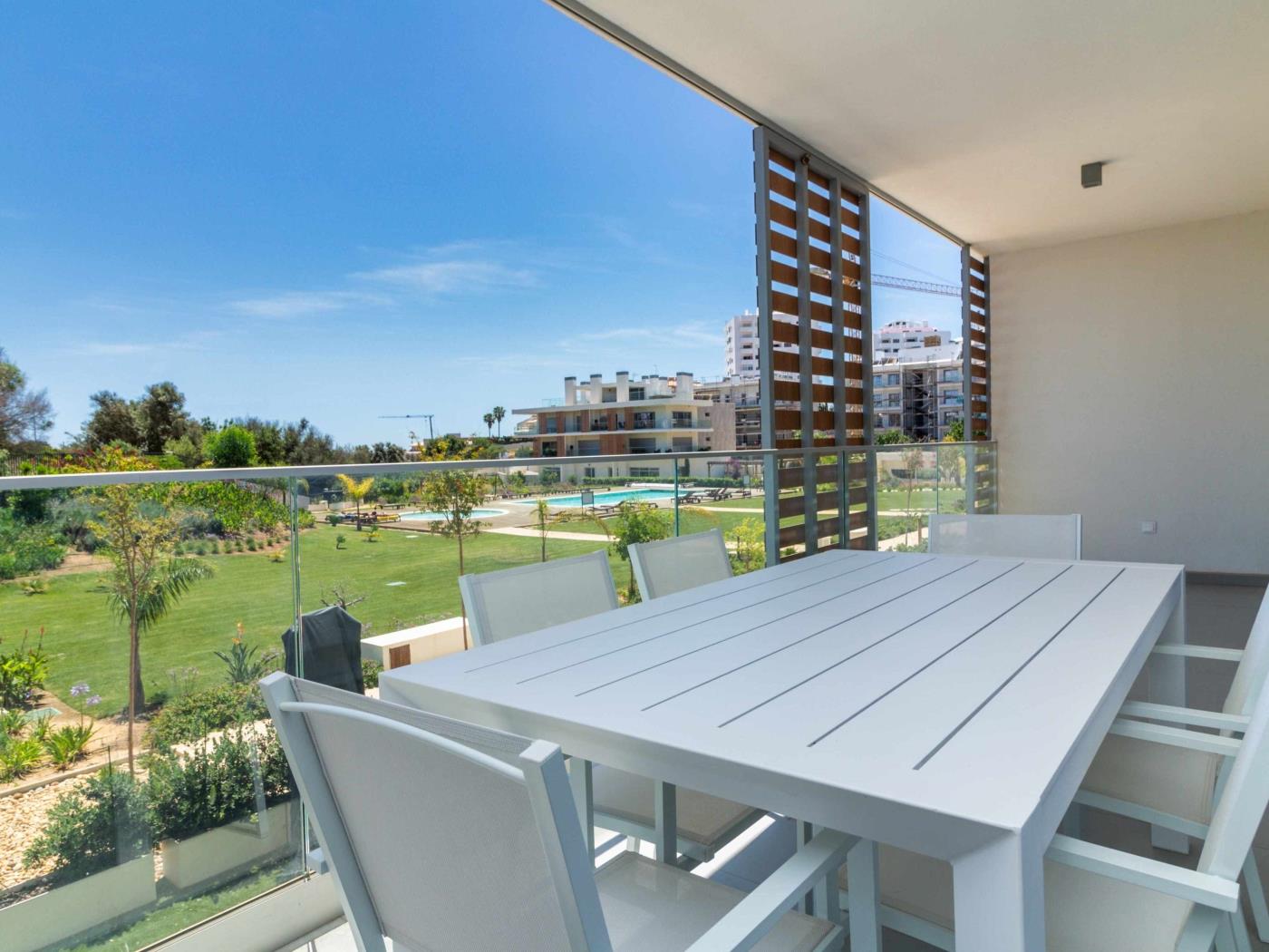 Green D Apartment | Luxurious & Playground & Garage in Albufeira