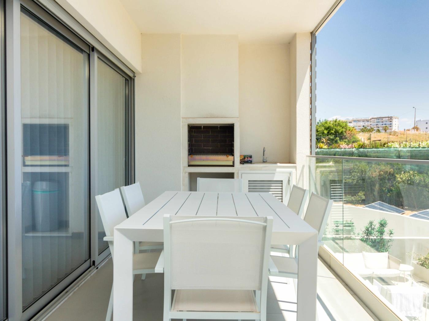 Green D Apartment | Luxurious & Playground & Garage in Albufeira