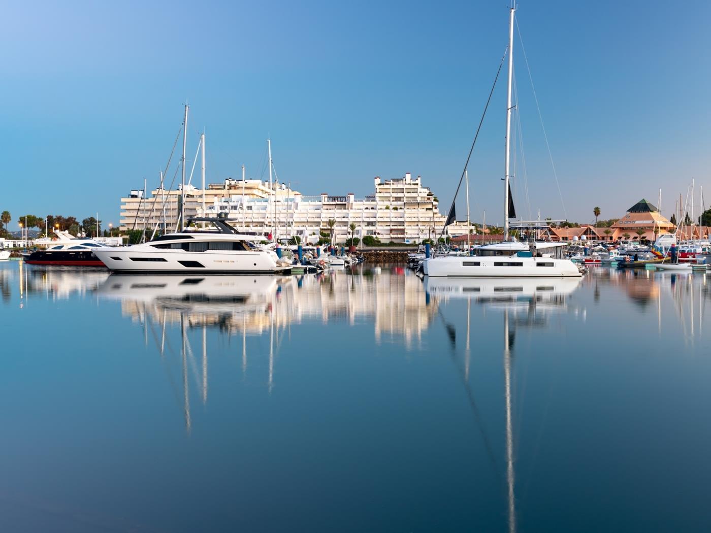 Vilamoura Marina Apartment | Pool & Near International Marina of Vilamoura in Quarteira