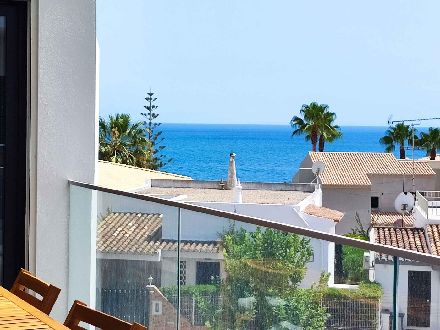 Panoramic I Apartment | Rooftop Pool & Sea View & BBQ in Albufeira
