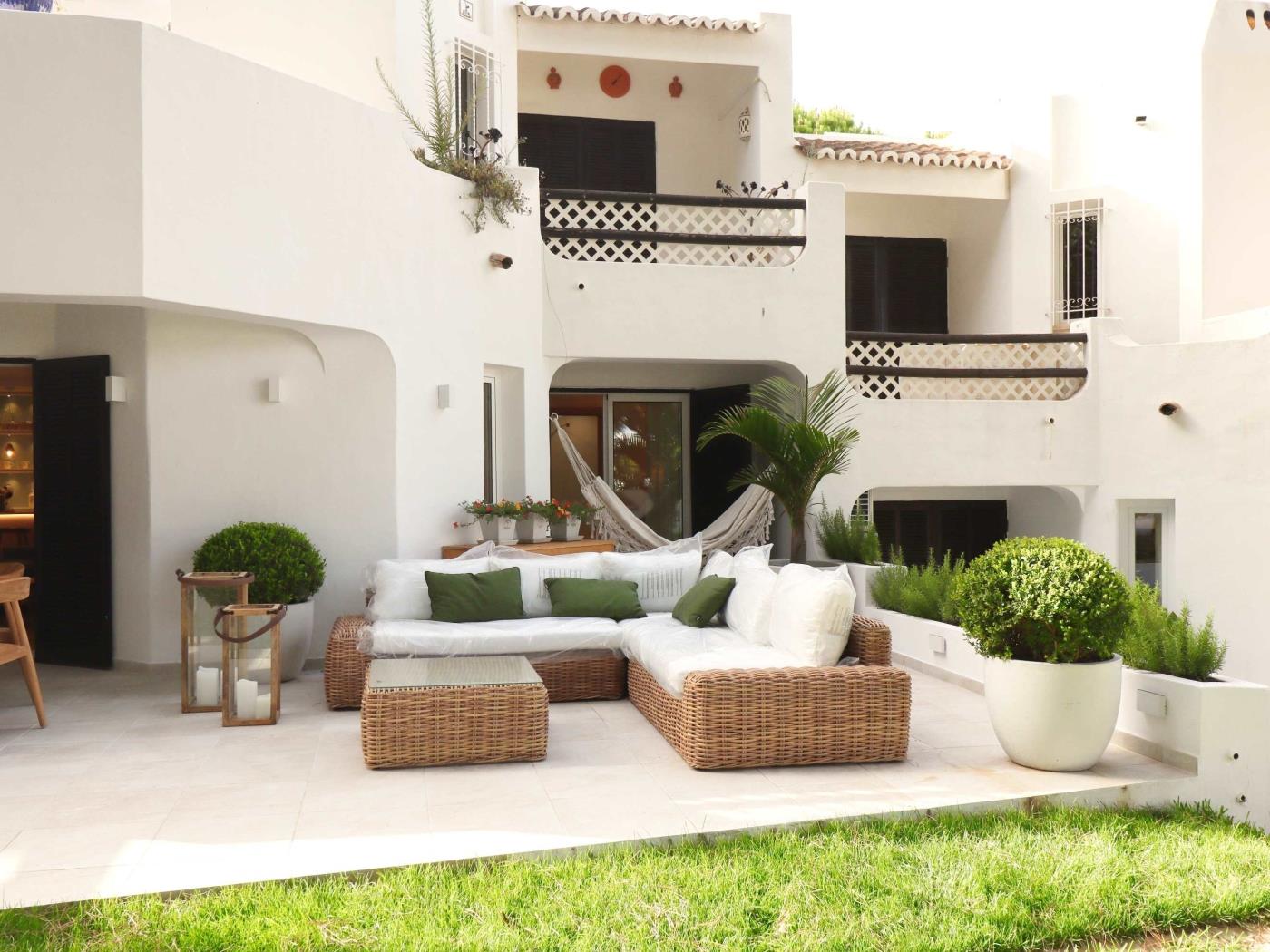 Garden House Apartment | Luxurious & 6 Pools & Golf & Tennis Court in Albufeira