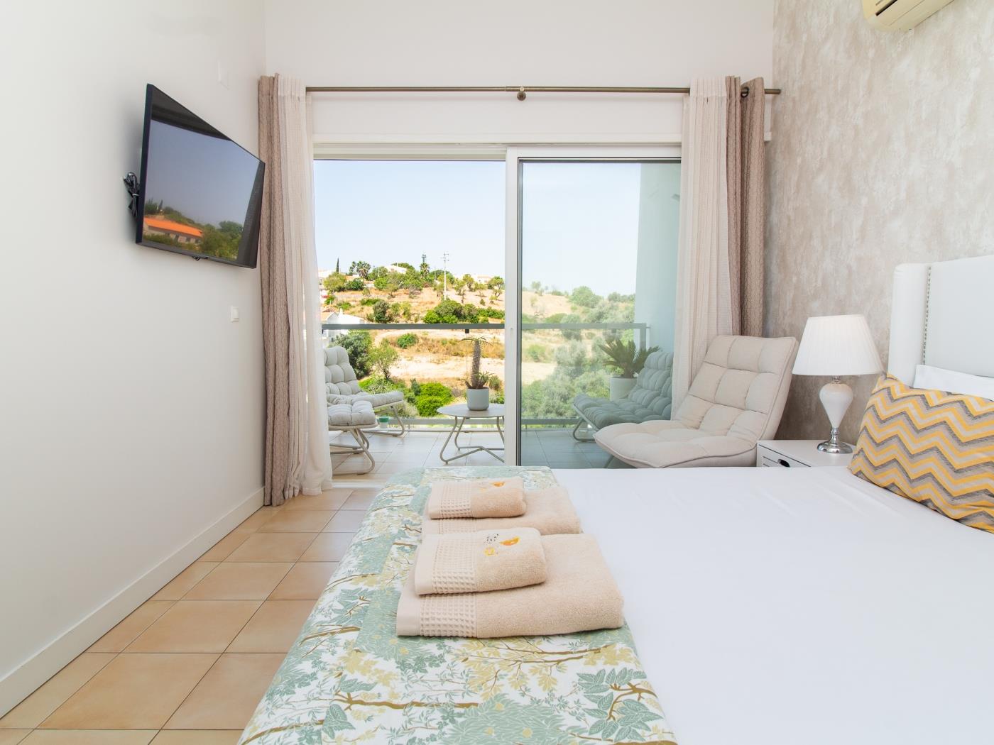 Serenity 04 House | Comfort & Exclusivity & Pool View in Albufeira