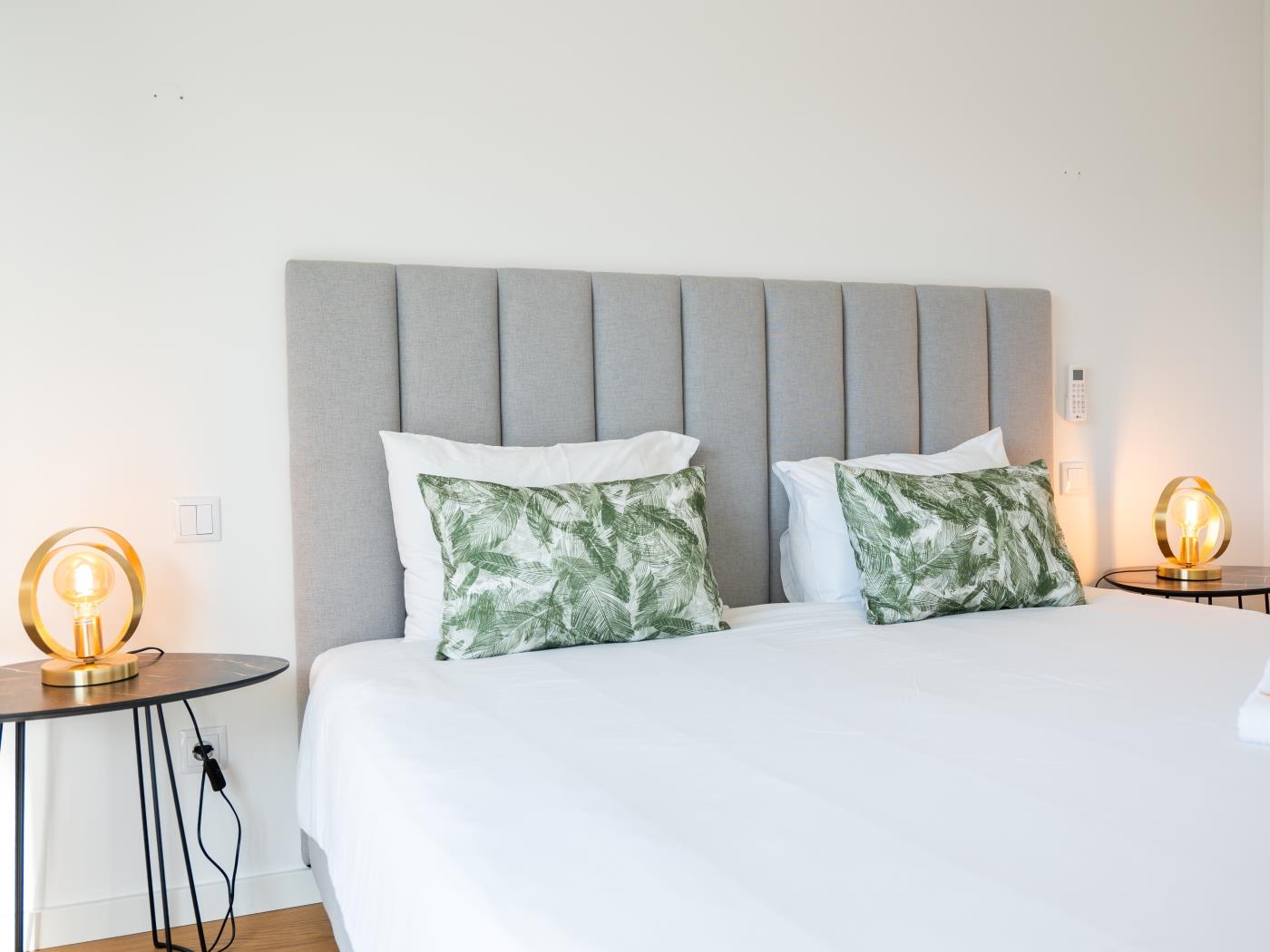 Green 3 Apartment | Luxurious & Playground & Garage in Albufeira