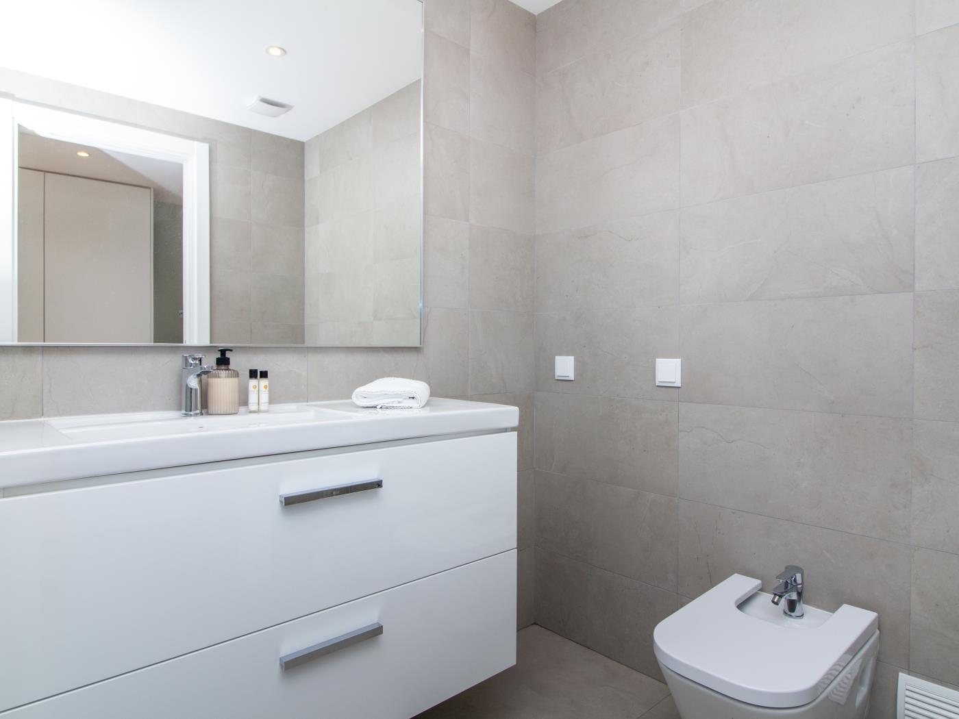 Green 3 Apartment | Luxurious & Playground & Garage in Albufeira